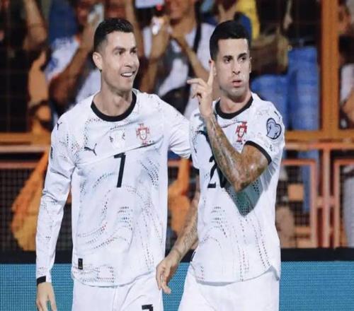 基础球感训,传球与停球,技巧,九游娱乐官网,九游娱乐品牌,九游娱乐精彩,九游娱乐